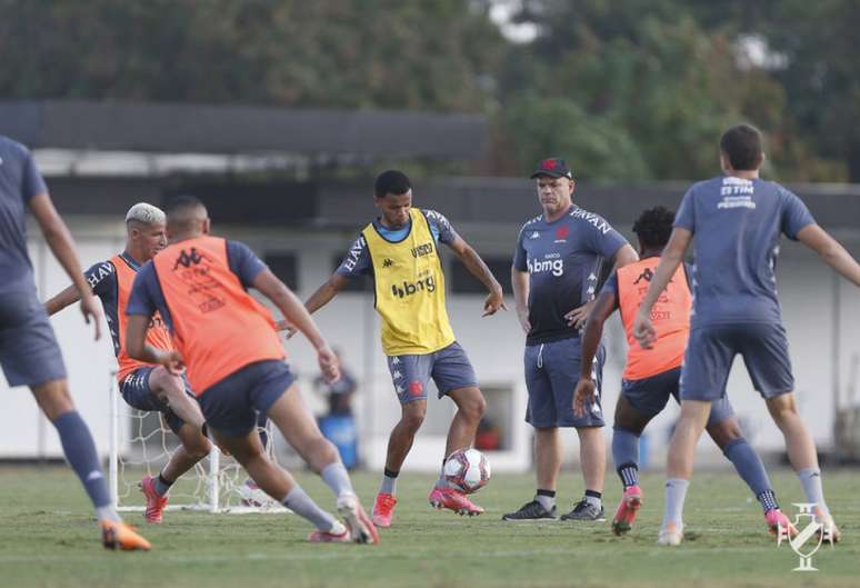O Vasco se prepara para um novo tempo no comando técnico (Rafael Ribeiro/Vasco)