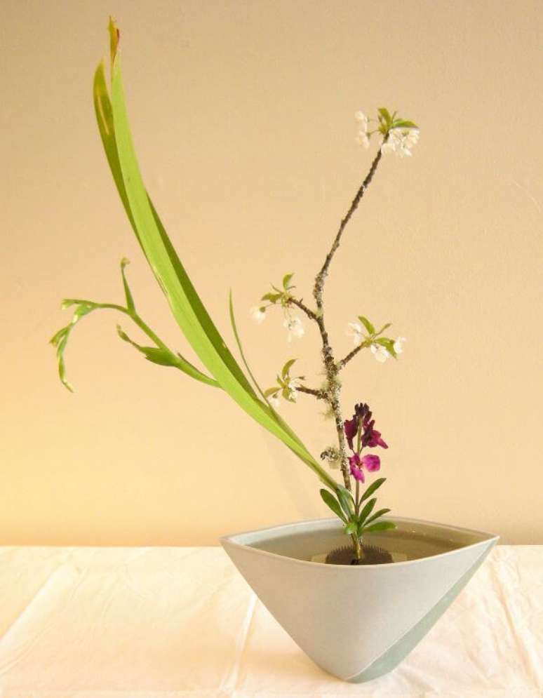 6. Vaso ikebana para decora&ccedil;&atilde;o &ndash; Foto Pinterest