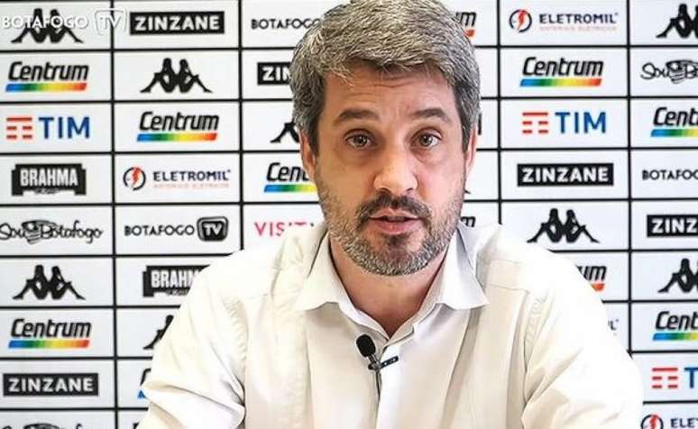 Eduardo Freeland é o diretor de futebol do Botafogo (Foto: Reprodução / BotafogoTV)