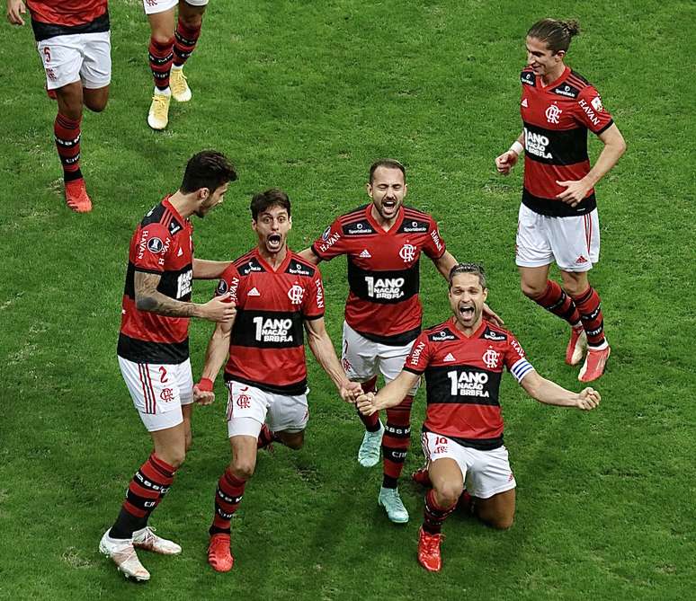 Flamengo celebra nova fase, sob o comando de Renato Gaúcho