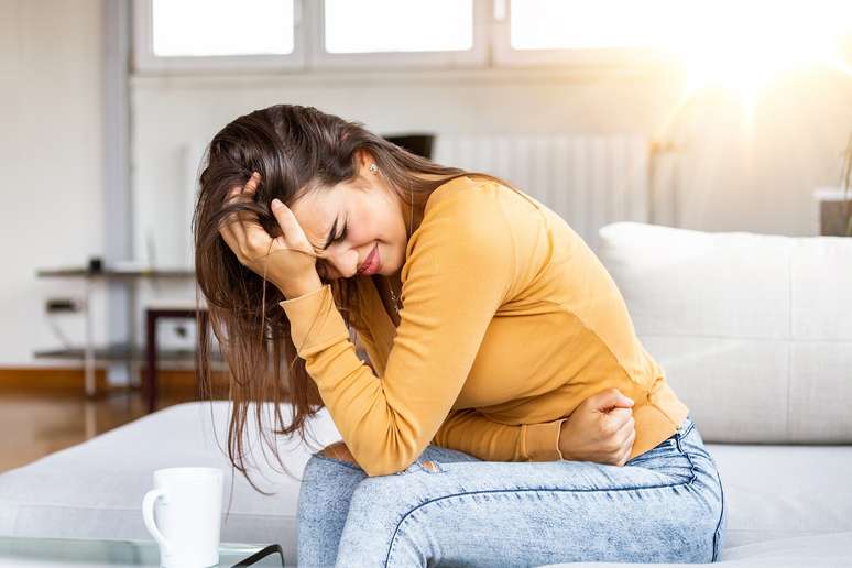 Endometriose Intestinal: saiba os sintomas e como tratar