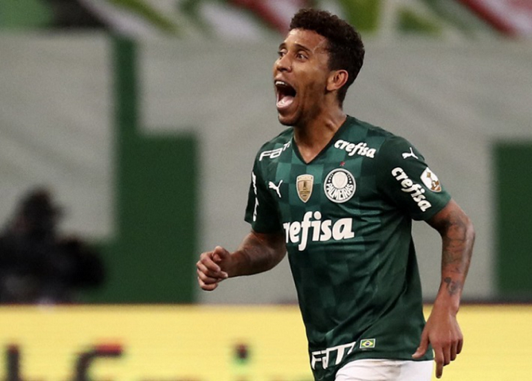 Marcos Rocha marcou o gol da vitória do Palmeiras sobre a Católica (Foto: Sebastiao Moreira / POOL / AFP)