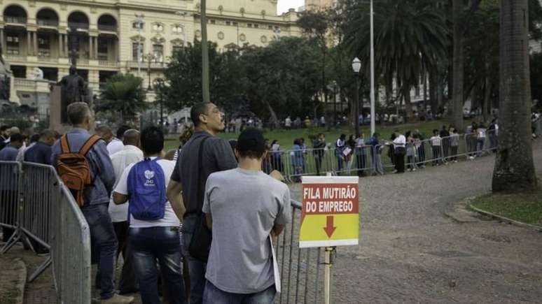 Estimativas para a taxa de desemprego de equilíbrio do Brasil variam entre 9% e 11%