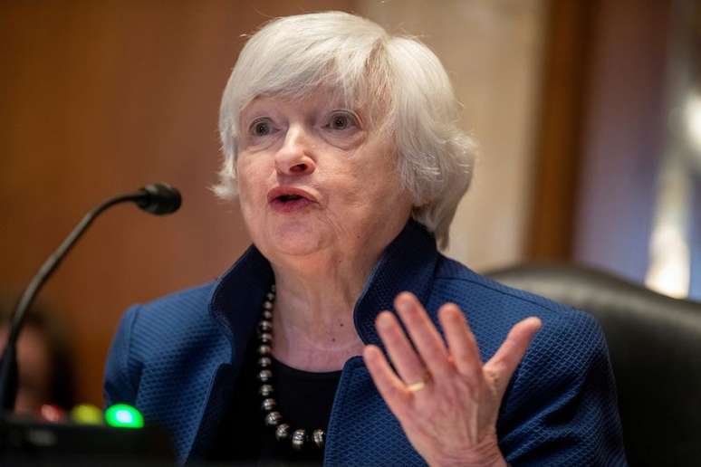 Secretária do Tesouro dos EUA, Janet Yellen, fala em subcomitê no Senado em Washington, EUA
23/06/2021
Shawn Thew/Pool via REUTERS