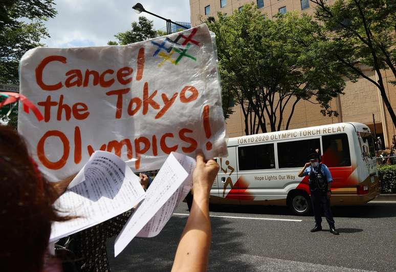 Manifestantes pedem o cancelamento dos Jogos em Tóquio