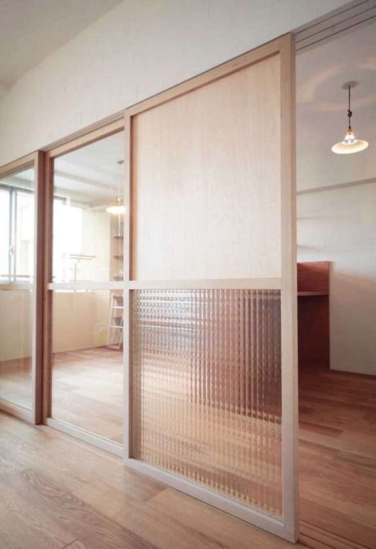 52. Divis&oacute;rias para escrit&oacute;rio de vidro e madeira s&atilde;o lindas &ndash; Foto Revista VD