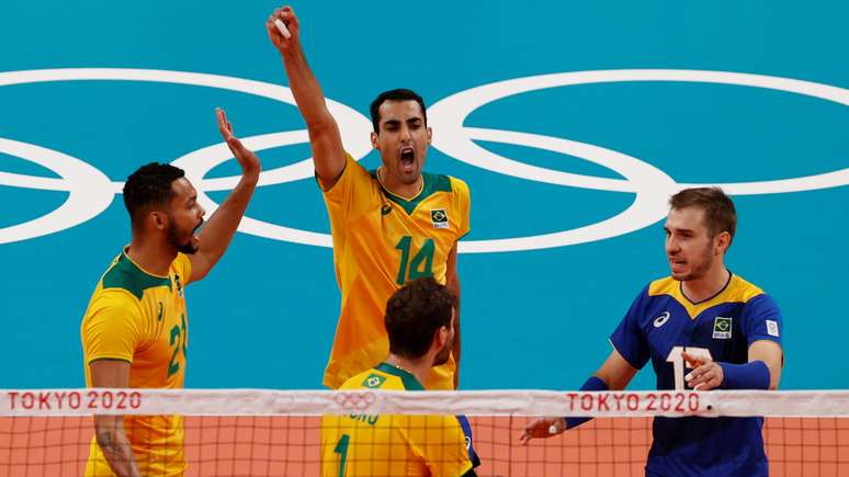 Brasil oscila, mas bate Tunísia por 3 a 0 no vôlei masculino