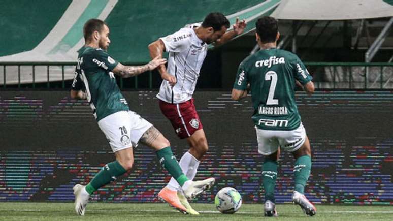 Marcos Rocha, Lucas Lima e Nenê, em confronto do ano passado (LUCAS MERÇON / FLUMINENSE F.C.)