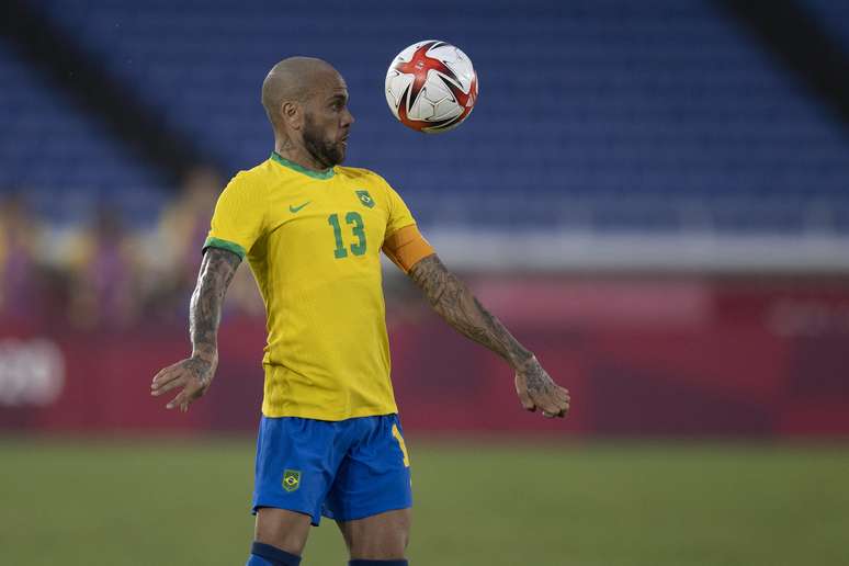 Daniel Alves no empate contra Costa do Marfim nos Jogos Olímpicos de Tóquio neste domingo Lucas Figueiredo/CBF