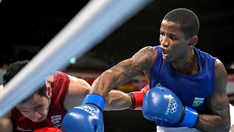 Wanderson Oliveira vence Wessam Salamana nos Jogos Olímpicos de Tóquio neste domingo Luis Robayo Reuters