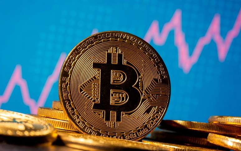 Representação da moeda virtual Bitcoin 
19/11/2020
REUTERS/Dado Ruvic