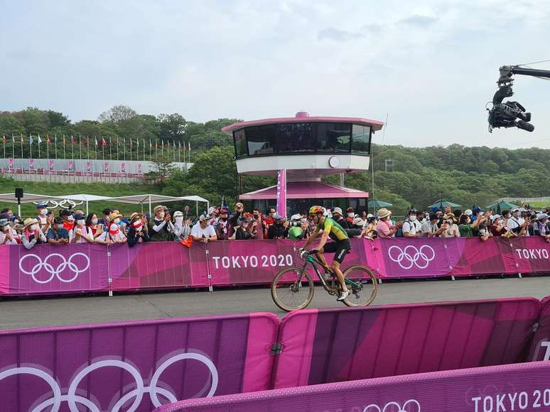 Henrique Avancini termina a prova de Cross Country Olímpico (XCO) em 13º nesta segunda-feira Reprodução Twitter @timebrasil