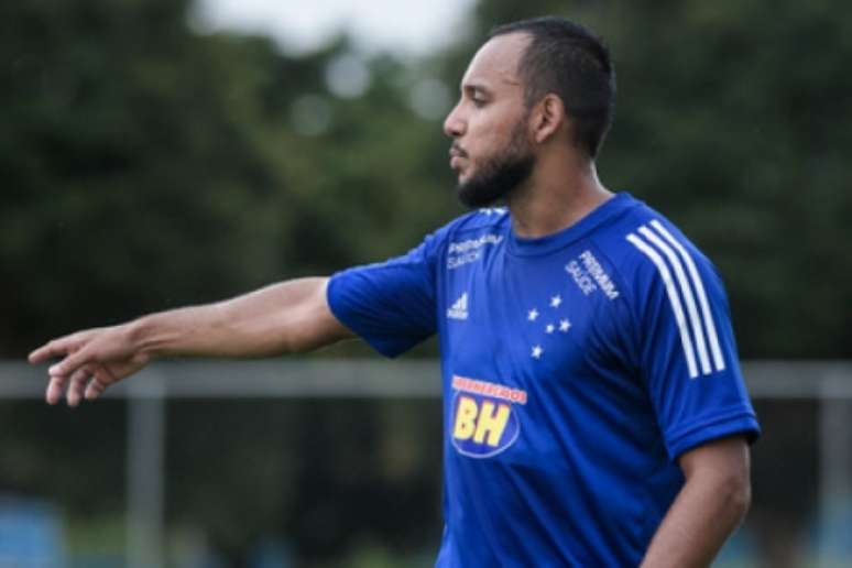 Felipe Augusto jogou 11 dos 12 jogos na "Era Mozart Santos"-(Gustavo Aleixo/Cruzeiro)