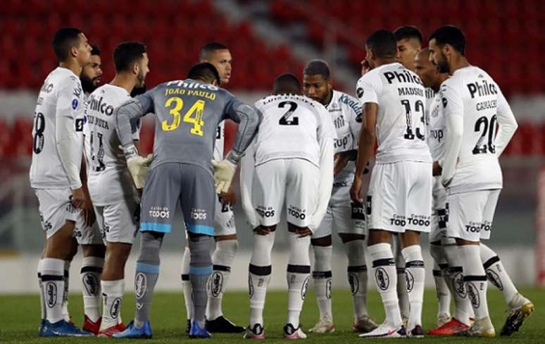 Santos volta suas atenções para a Copa do Brasil, em duelo nesta quarta-feira (Foto: Gustavo ORTIZ / POOL / AFP)