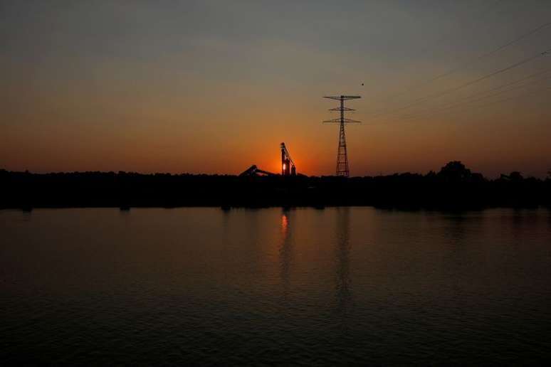 Vista de instalações de grãos da Bunge em Owensboro, Kentucky (EUA) 
16/09/2017
REUTERS/Brian Snyder