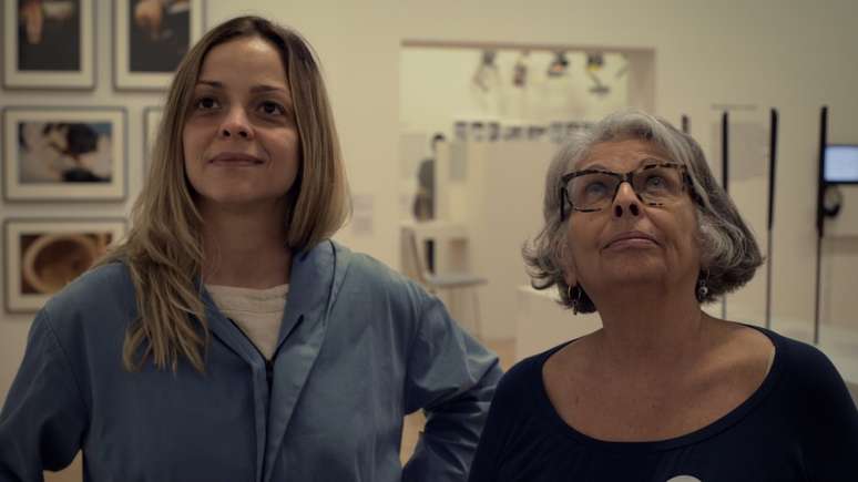 A diretora Lúcia Murat e a atriz Stella Rabello na filmagem de 'Ana. Sem Título'