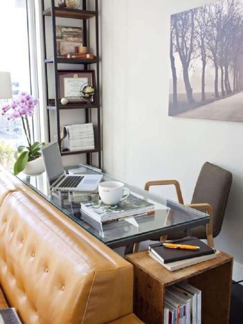 46. Home office na sala pequena – Foto Revista Vd