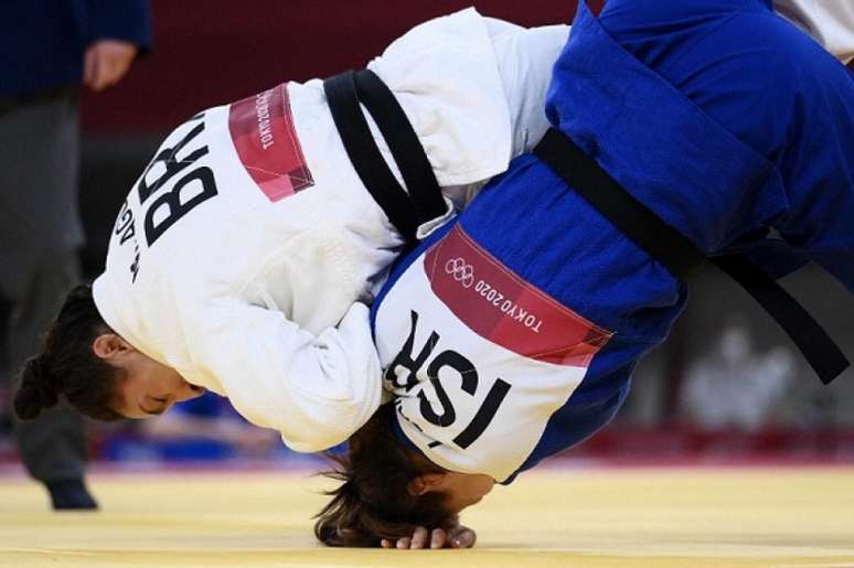 Mayra Aguiar estreou com vitória nos Jogos Olímpicos de Tóquio (AFP)