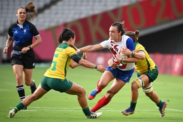 França derrotou o Brasil no rugby feminino (Foto: Greg Baker / AFP)