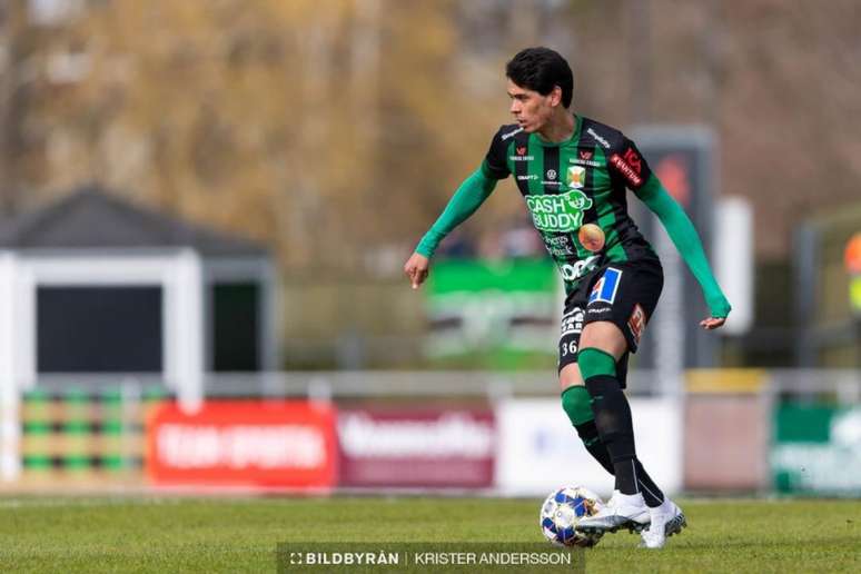 Jean Carlos é destaque do Varbergs BoIS (Foto: Krister Andersson / Bildbyran)