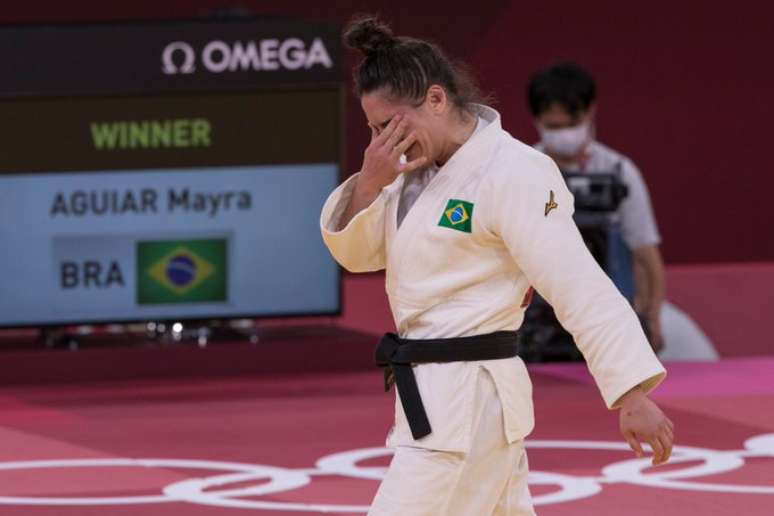 Mayra fica emocionada com o bronze conquistado em Tóquio Júlio César Guimarães/COB