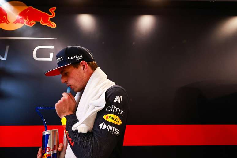 Max Verstappen falou sobre o forte calor nesta sexta-feira na Hungria 