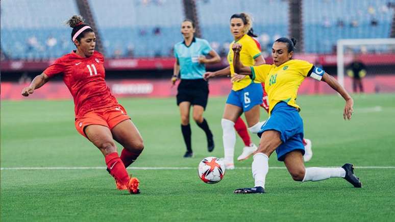 Marta lutou para levar a equipe à frente, mas equipe não saiu do zero (Sam Robles / CBF)