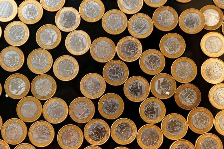 Moedas de 1 real
15/10/2010
REUTERS/Bruno Domingos 