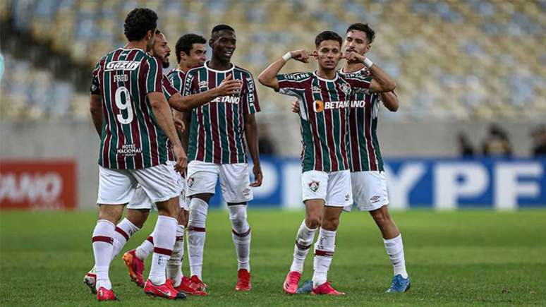 Gabriel Teixeira fez um golaço na vitória do Fluminense sobre o Criciúma (Foto: Lucas Merçon / Fluminense FC)
