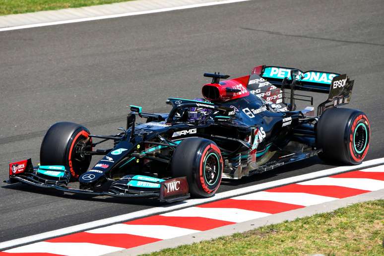 Lewis Hamilton foi o mais rápido do TL3 na Hungria 