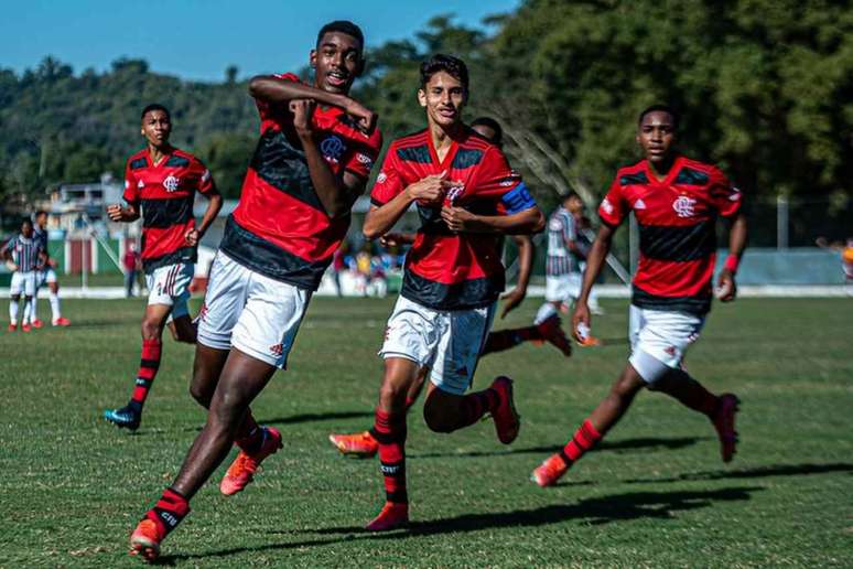 Felipe (à esquerda) marcou o gol do Flamengo no jogo de ida da final (Foto: Paula Reis/Flamengo)