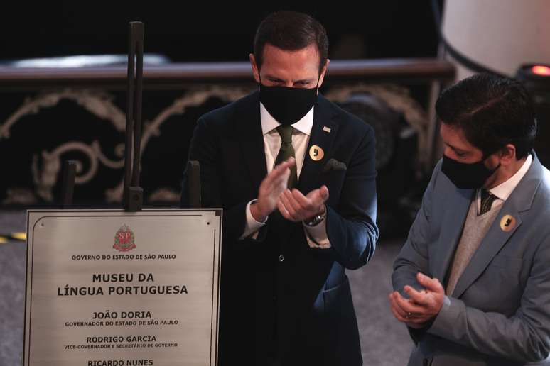 O Governador do Estado de São Paulo João Dória (PSDB) e o Prefeito de São Paulo Ricardo Nunes (MDB) durante evento de reinauguração do Museu da Língua Portuguesa