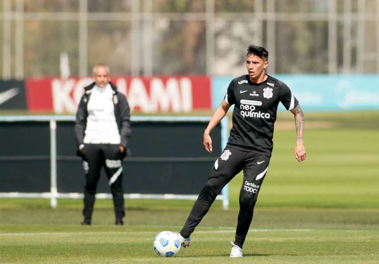 Gustavo Mantuan já passou por três cirurgias no joelho (Foto: Rodrigo Coca/Ag.Corinthians)