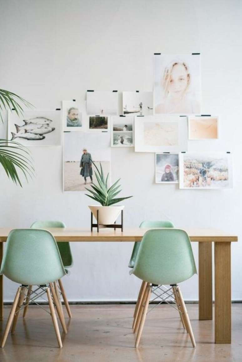 11. Cadeira verde menta para decoração de sala de jantar simples – Foto: Pinterest