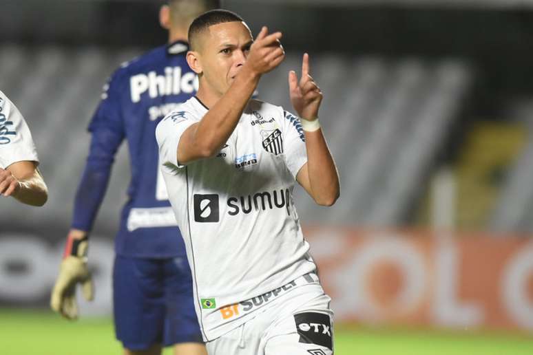 Marcos Guilherme teve atuações discretas nos últimos jogos do Peixe (Foto: Ivan Storti/Santos FC)