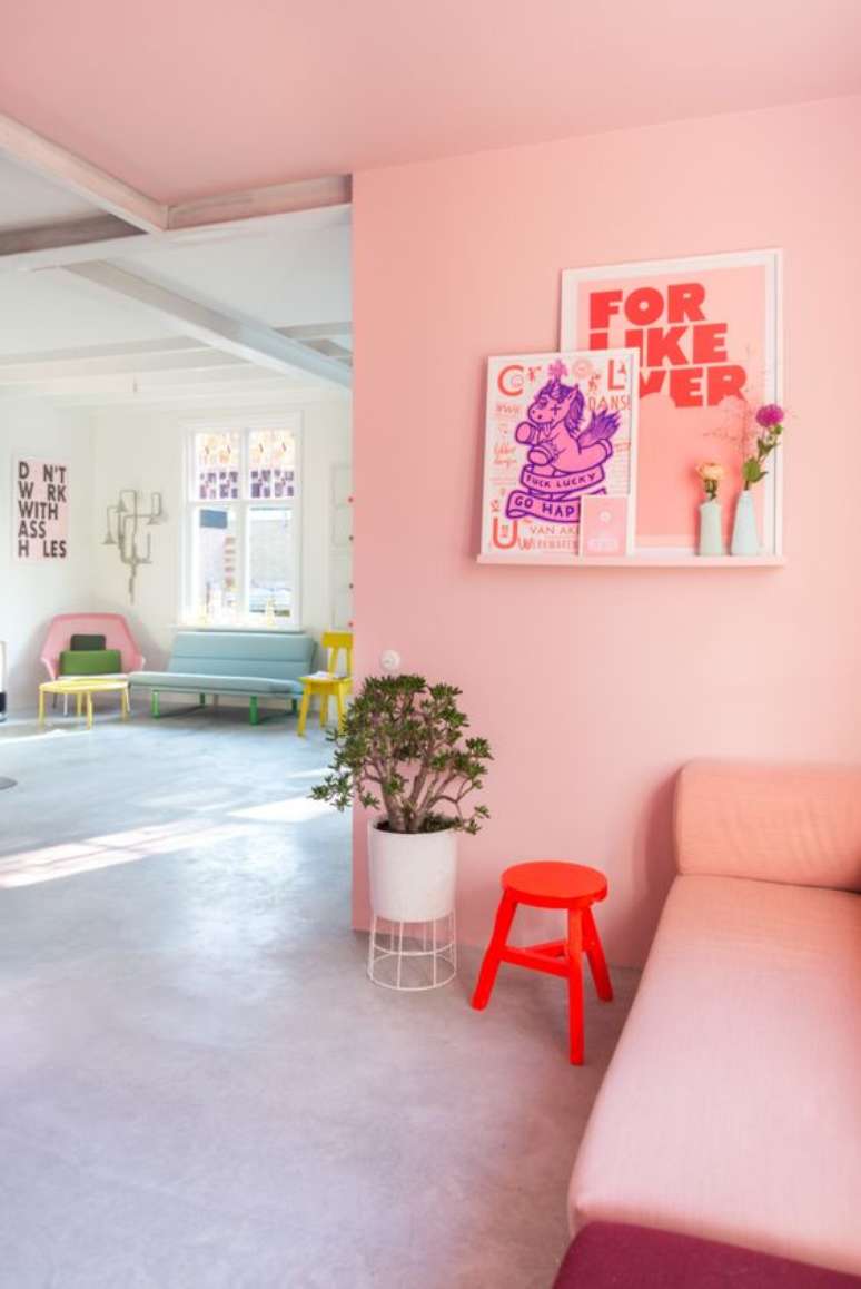 17. Cores de tinta para sala em cor de rosa moderna – Foto Pinterest