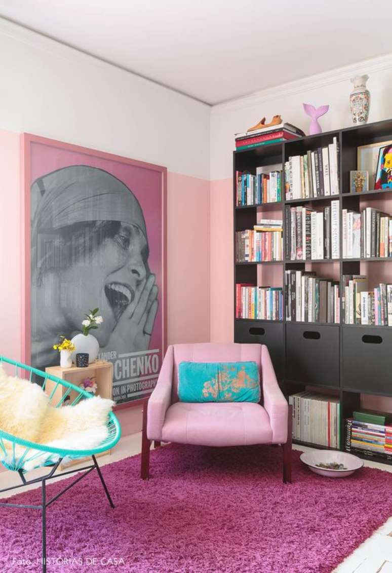 3. Decoração moderna com cores de tinta para parede em rosa claro e branco – Foto Historias de casa