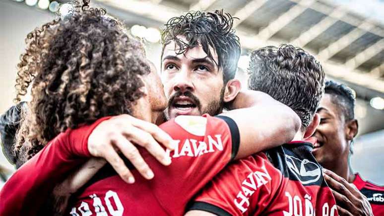 Gustavo Henrique marcou um dos gols do Flamengo sobre o Corinthians (Foto: Alexandre Vidal/Flamengo)