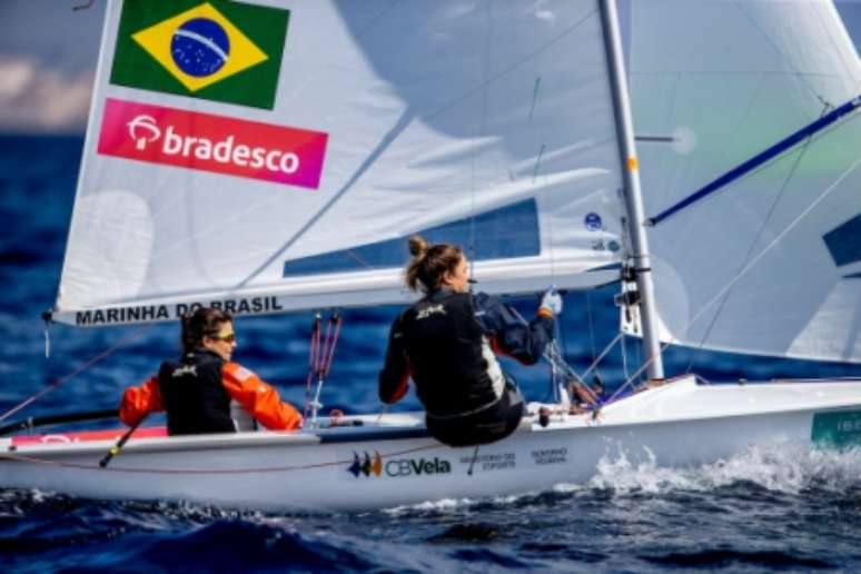 Fernanda Oliveira e Ana Barbachan têm chances matemáticas de medalha (Foto: Jesus Renedo / Sailing Energy)