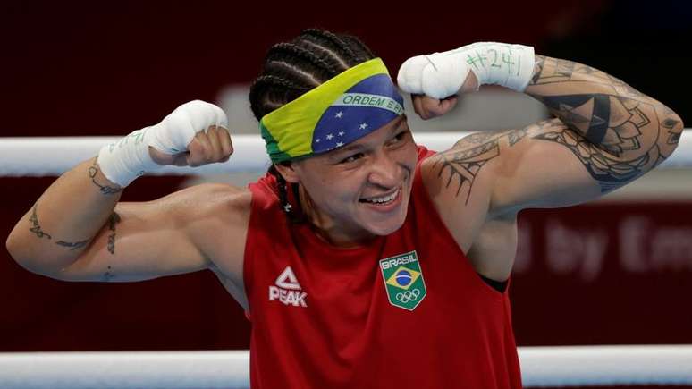 Beatriz Ferreira comemora vitória nas quartas de final do torneio feminino de boxe na Tóquio 2020
03/08/2021 REUTERS/Ueslei Marcelino