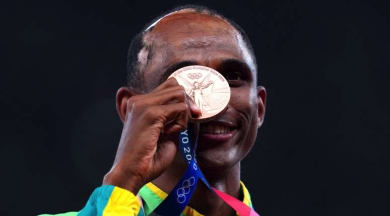Alison dos Santos, o Piu, foi medalha de bronze nos 400m com barreira