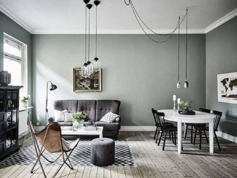 49. Decoração escandinava com cores de tinta para parede em tons de cinza e móveis brancos – Foto Pinterest