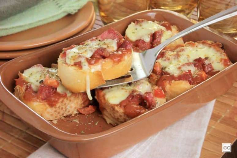 Guia da Cozinha - Torta-bruschetta para um jantar improvisado