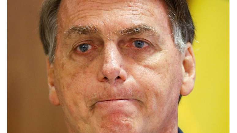 Investigação não poderá gerar processo criminal contra Bolsonaro sem aval de Augusto Aras