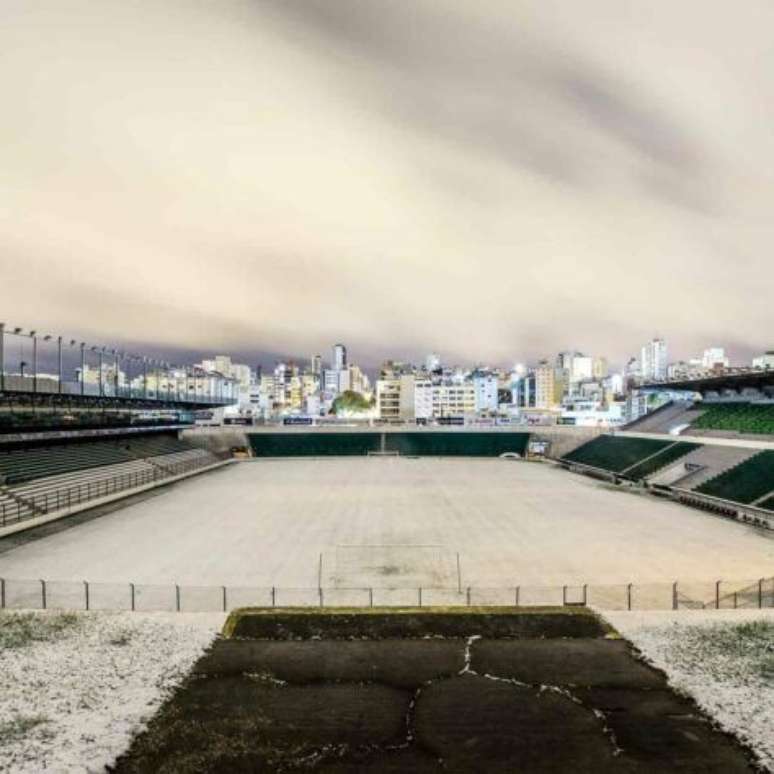 Institutos de meteorologia preveem chances de temperaturas negativas e até neve no Sul do Brasil em novembro