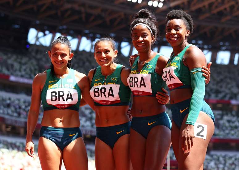 O quarteto brasileiro exibiu seu sorriso na pista, mas não avançou à final dos 4x100m