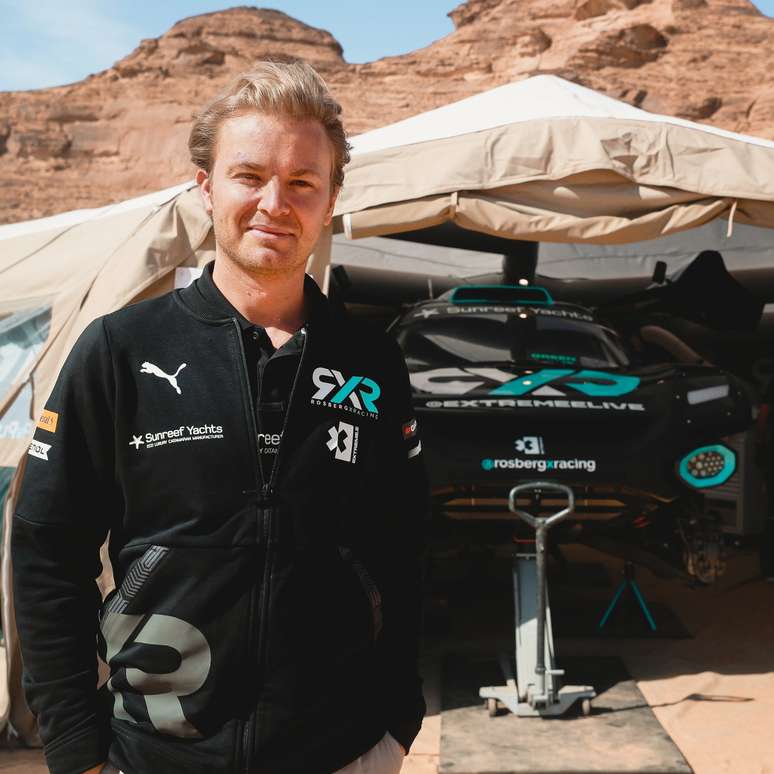 Dono de equipe do novo Extreme E, Nico Rosberg triunfou na Arábia Saudita 