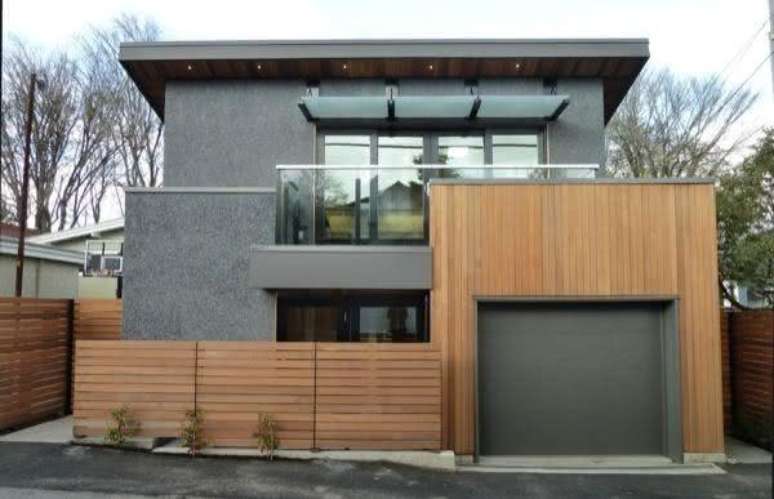 13. Casa moderna com garagem na entrada – Foto Pinterest