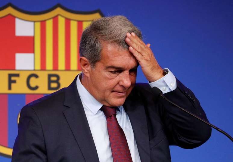 Presidente do Bercelona, Joan Laporta, durante entrevista coletiva
16/08/2021 REUTERS/Albert Gea