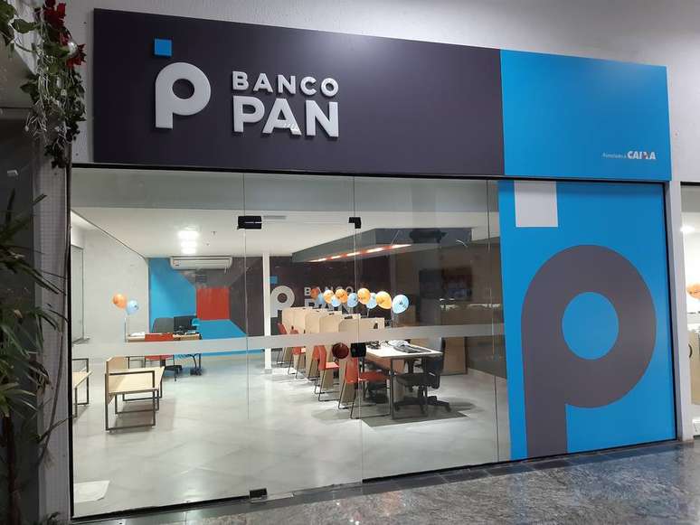 Banco Pan, antigo Panamericano, aumentou seu time de TI em 65% em 2021. 